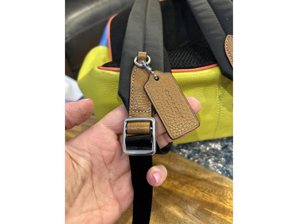 Stylish Coach Color Block Backpack - Picture 5 of 9